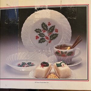 Termocrisa Holly Berry 20-piece dinnerware set